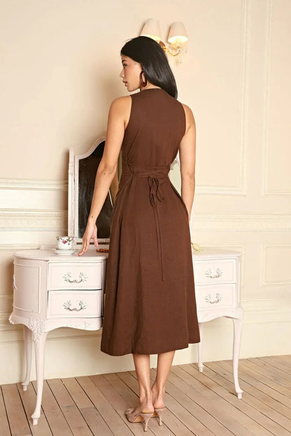 Robe Linen Brune sans Manches Mi-Longueur Élégante