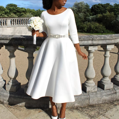 Robe Femme Élégante Mi-Longue Col Rond