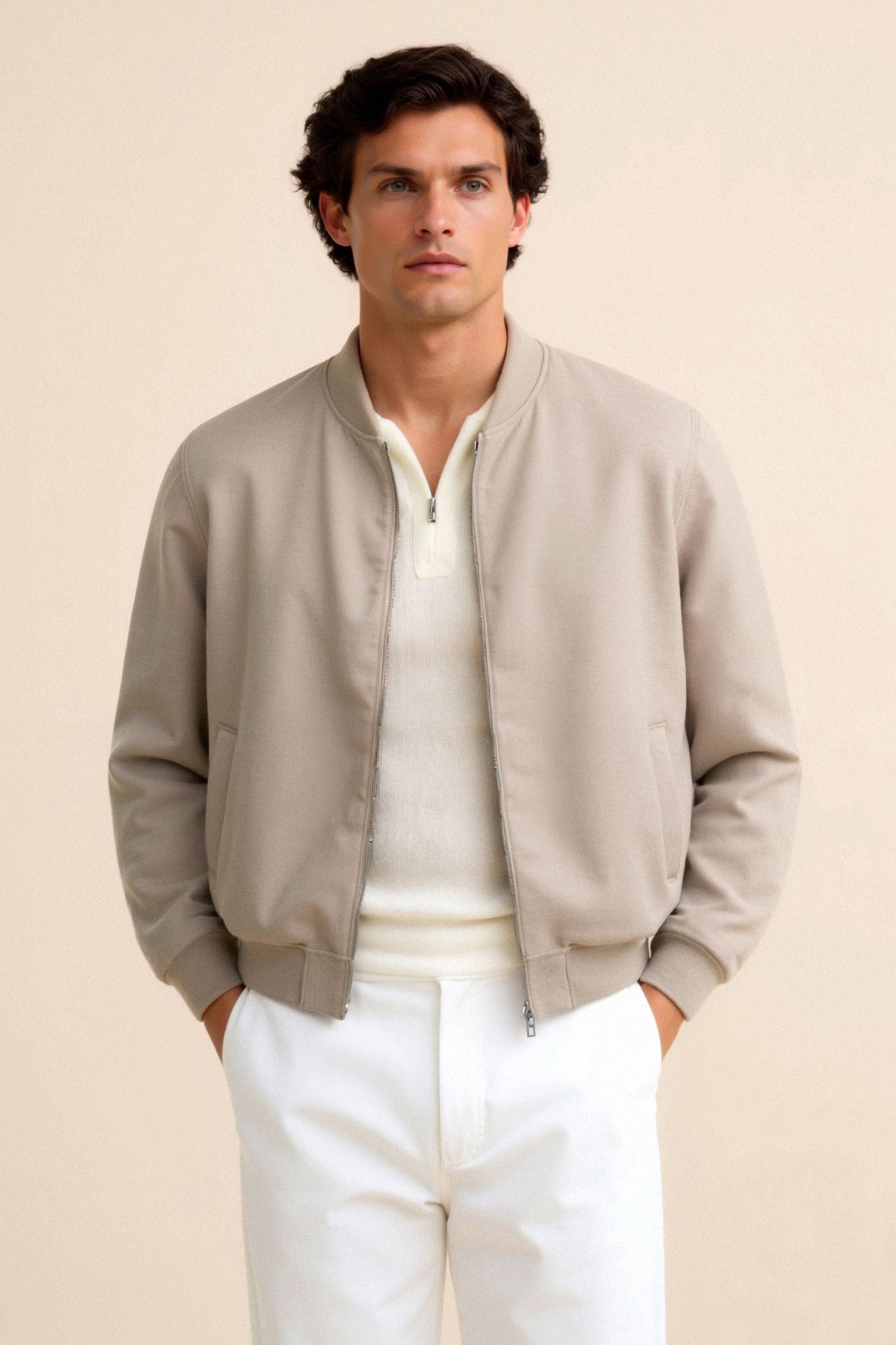 Blouson Aviateur Minimaliste Élégant et Polyvalent