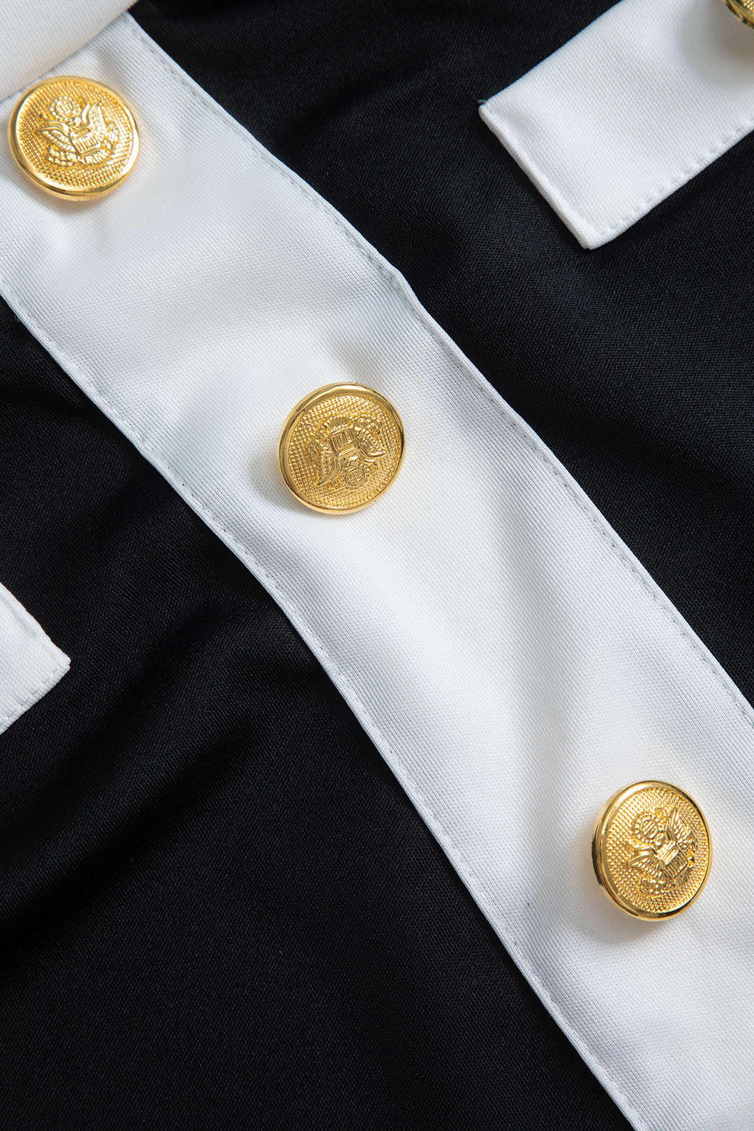 Robe Deux Pièces Élégante avec Boutons et Mini Jupe