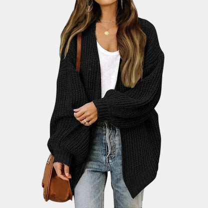 Gilet femme élégant en maille beige, manches longues, détente → Gilet Femme Beige en Maille Douce Manches Longues