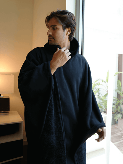 Cape Femme Noir Chic et Élégante