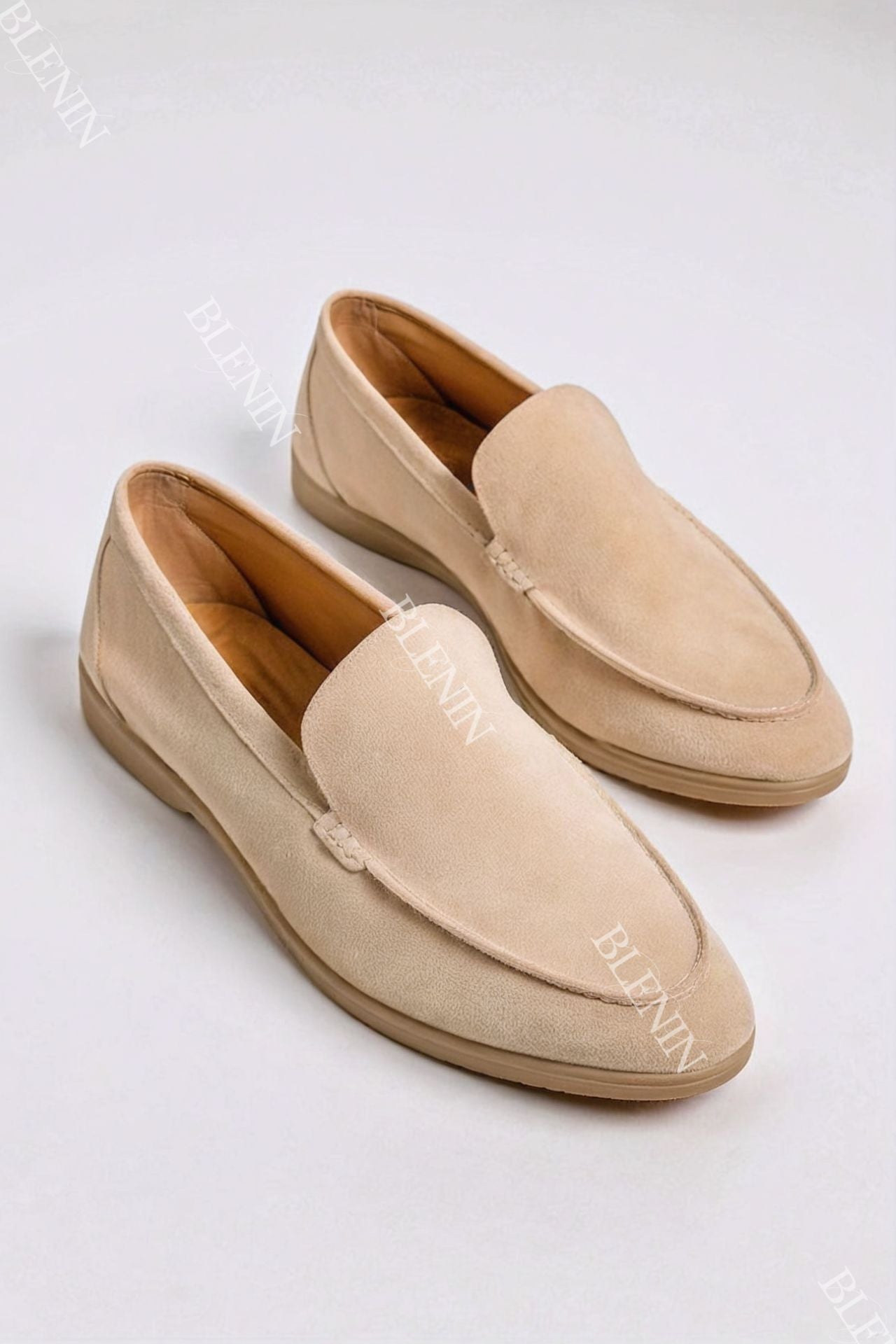 Mocassins Beige Élégants et Polyvalents