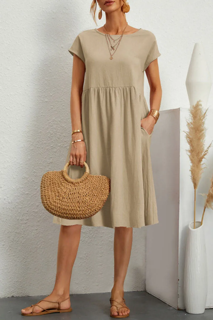 Robe Femme Décontractée avec Détails Brodés et Patchwork Coloré