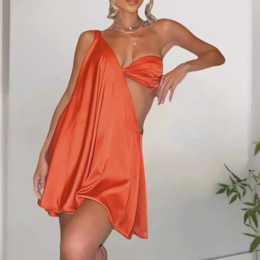 Robe Femme Satin Drapée Coupe Asymétrique
