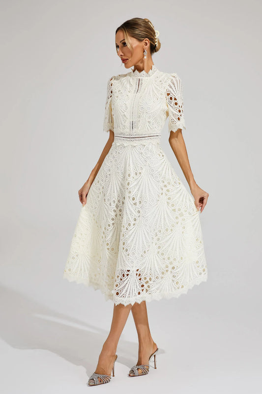 Robe en Dentelle Midi Élégante pour Femme - BerlinGlamour
