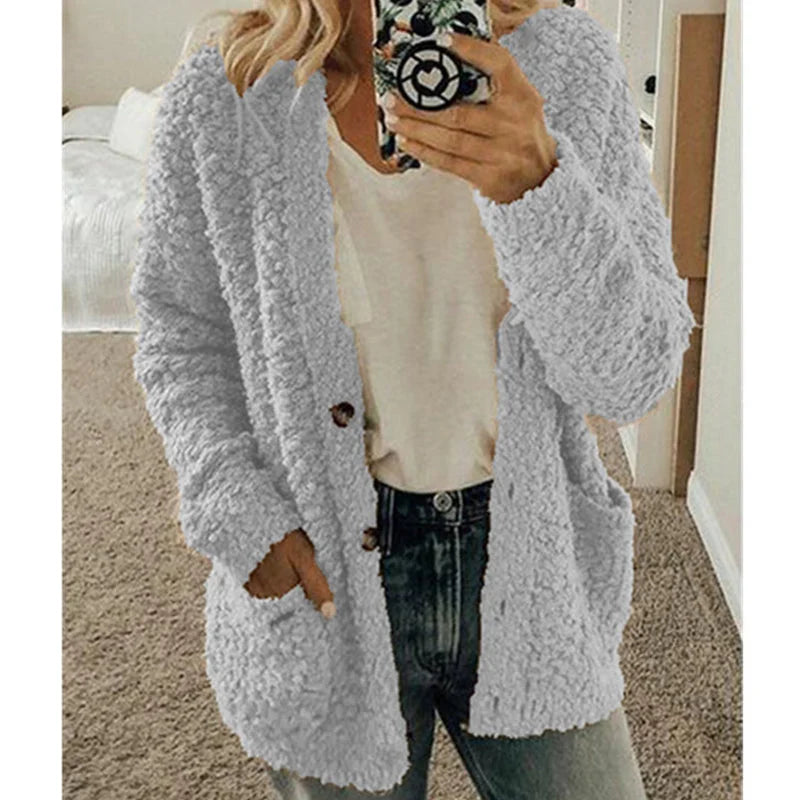 Veste femme hivernale blanche épaisse avec poches et boutons