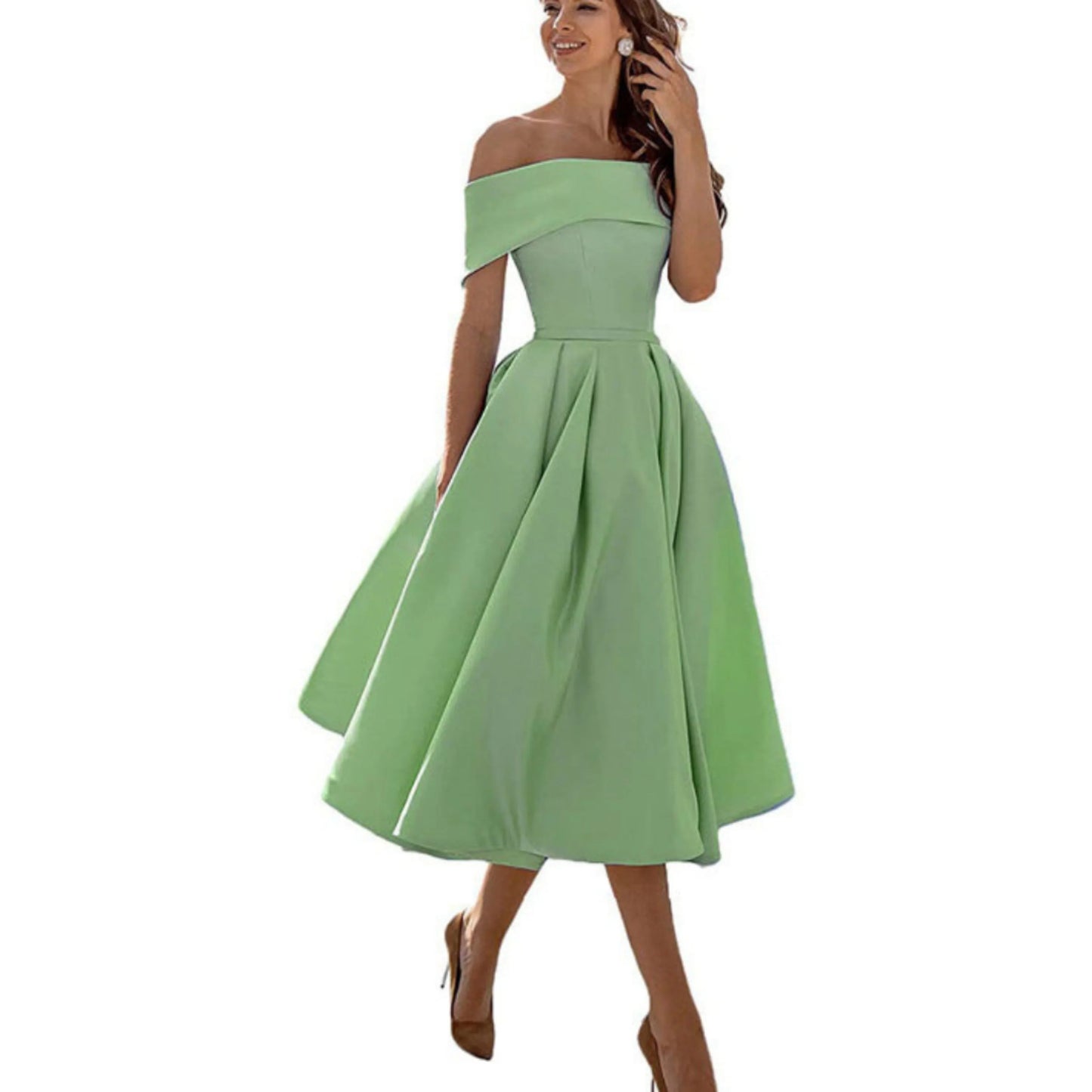 Robe Féminine Évasée Découpe Épaules