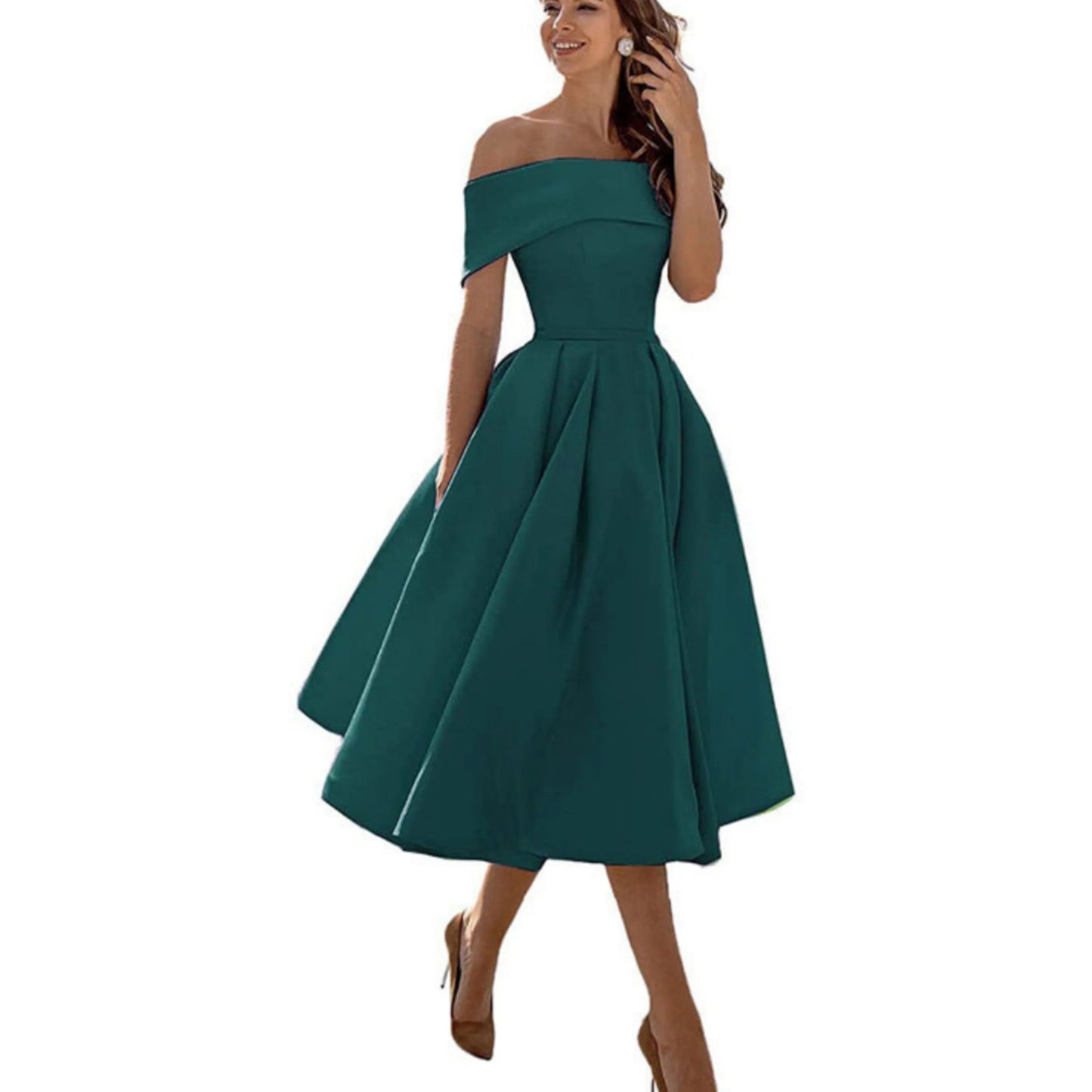 Robe Féminine Évasée Découpe Épaules