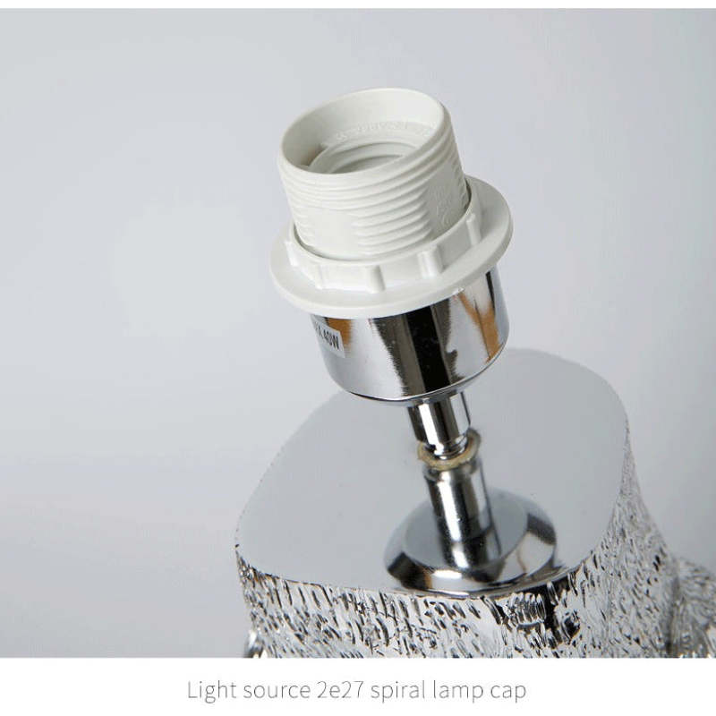 Lampe de Table Design avec Abat-Jour