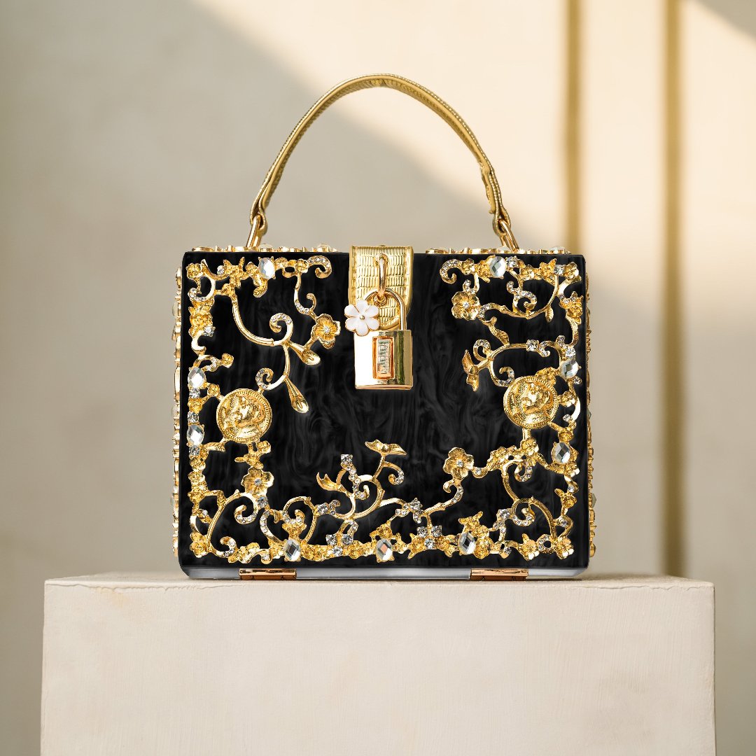 Sac de Soirée En Acrylique Bleu Ciel avec Décor Or Baroque