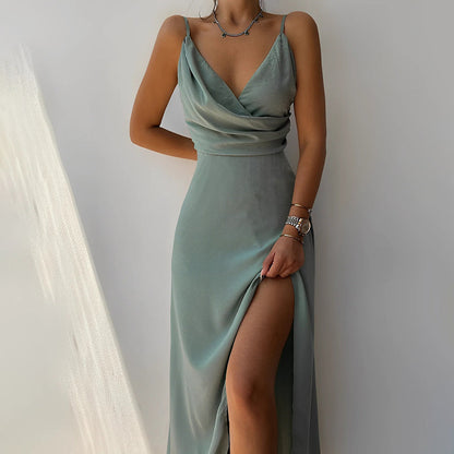 Andromeda™ – Robe de Soirée Longue Chic avec Décolleté Croisé et Fente