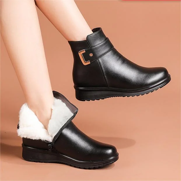 Bottes Femme en Cuir Noir Élégantes et Fourrées - PanierRoyale