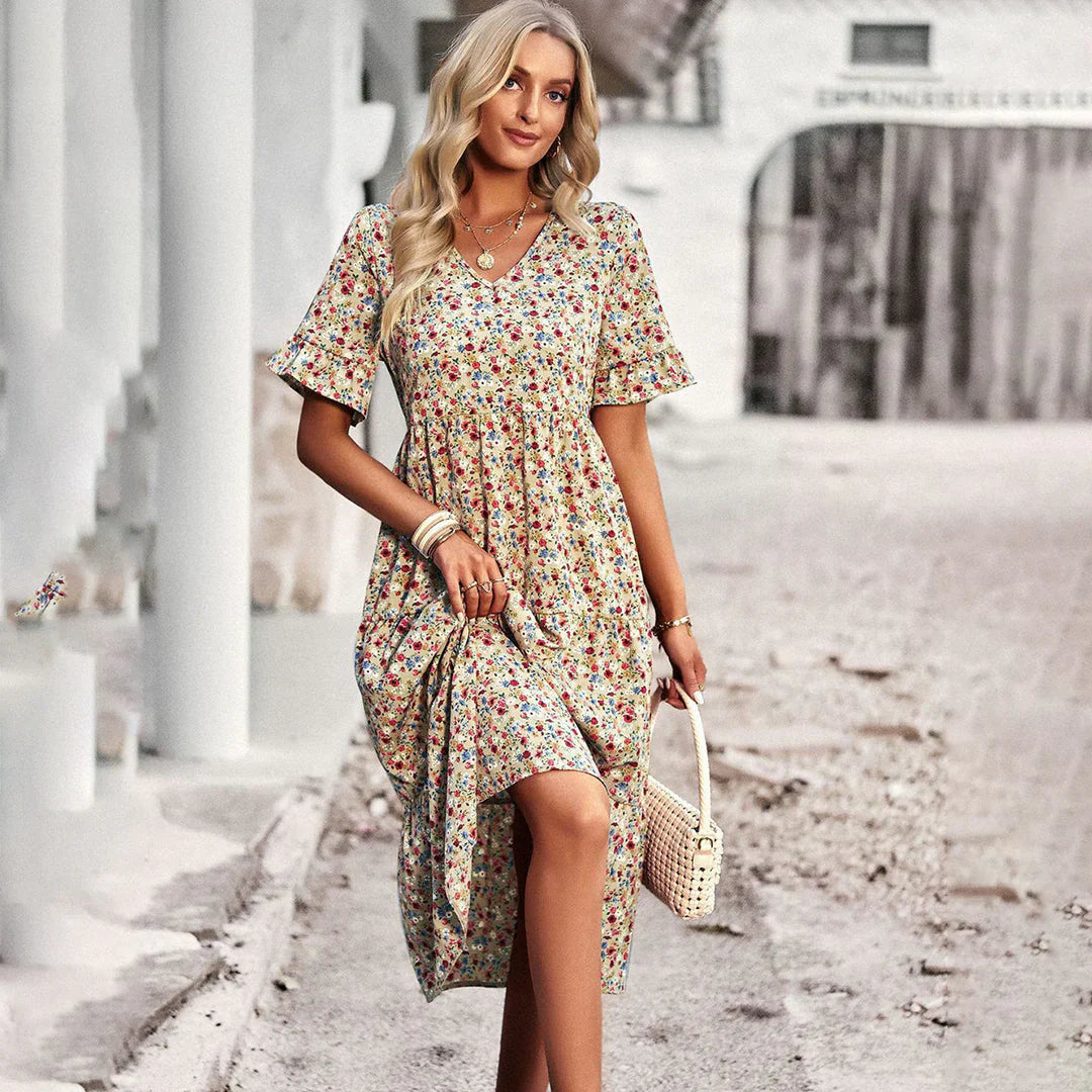 Robe Été Féminine Florale avec Décolleté et Jupette Flottante - PanierRoyale