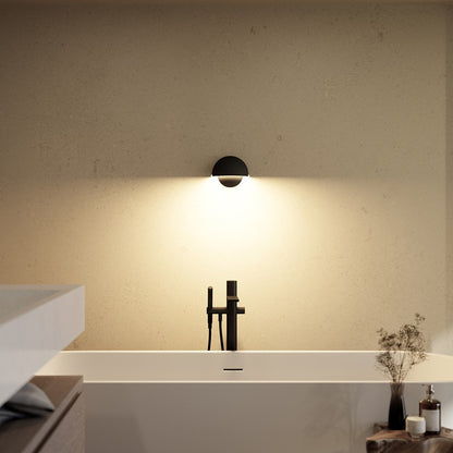 AquaCast™ – applique murale LED IP65 lumière chaude 710 lm