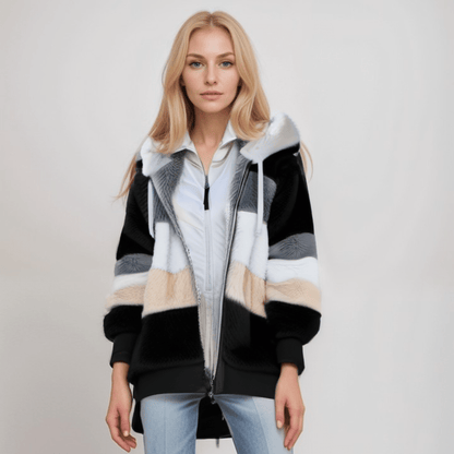 ArcticChic™ – Veste Polaire Douce et Élégante