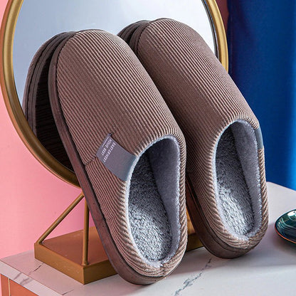 Chaussons Hiver Femmes Doux et Chauffants avec Semelle Souple
