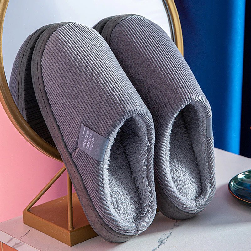 Chaussons Hiver Femmes Doux et Chauffants avec Semelle Souple