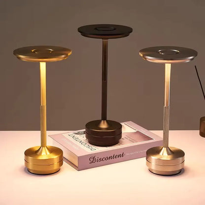 AuraLumi™ – Lampe de Table Sans Fil Éclairage Ajustable en Aluminium