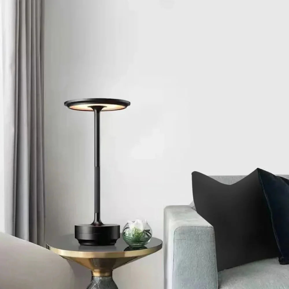AuraLumi™ – Lampe de Table Sans Fil Éclairage Ajustable en Aluminium