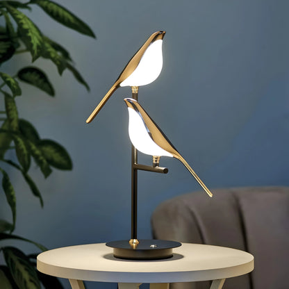 AuriLux™ – Applique Murale Design Sculptural en Or Éclairage LED
