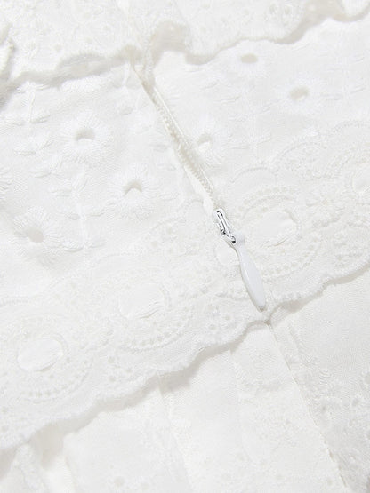 Robe en dentelle Blanche Élégante avec Volants