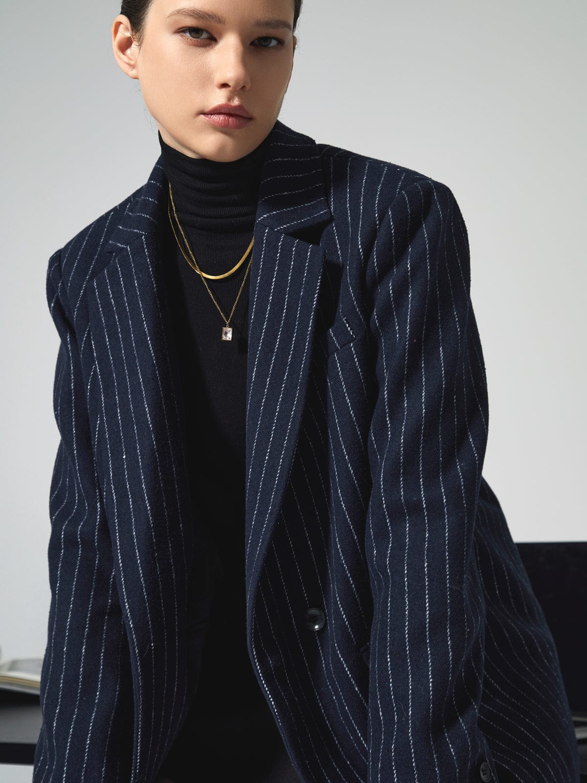 Blazer Marine Femme Élégant à Rayures Fines