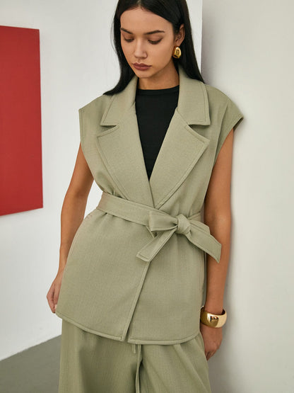 Gilet Femme Sans Manches Ceinturé Olive - BerlinGlamour