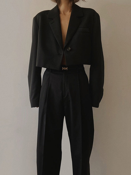 Blazer Femme Noir Court Élégant pour Travail - BerlinGlamour