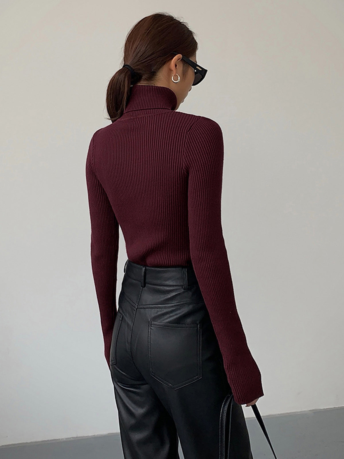 Top Femme Minimaliste Col Roulé Slim