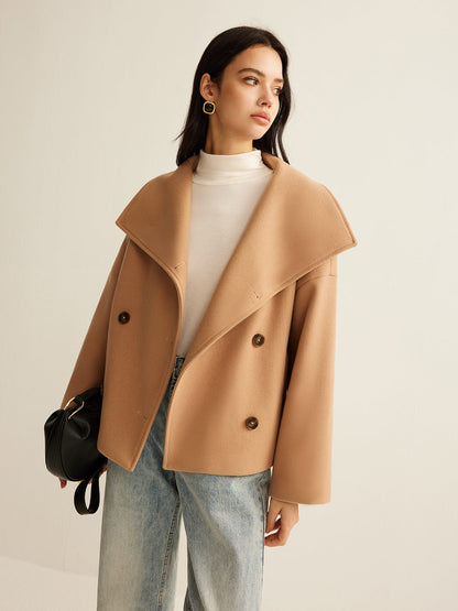 Manteau Croisé Court en Laine Élégant