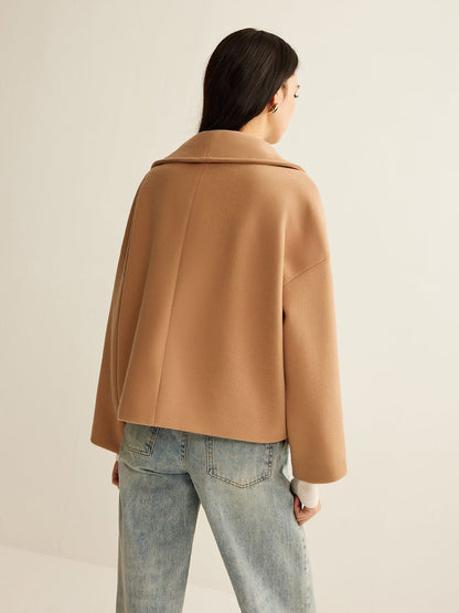 Manteau Croisé Court en Laine Élégant
