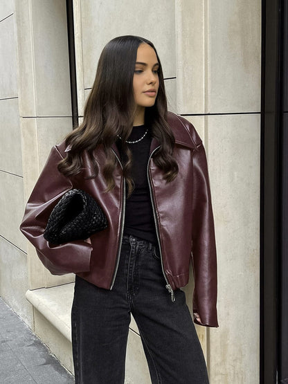 Blouson Cuir Noir Moderne et Élégant