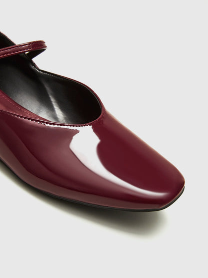 Ballerines en Cuir Bordeaux Élégantes et Féminines