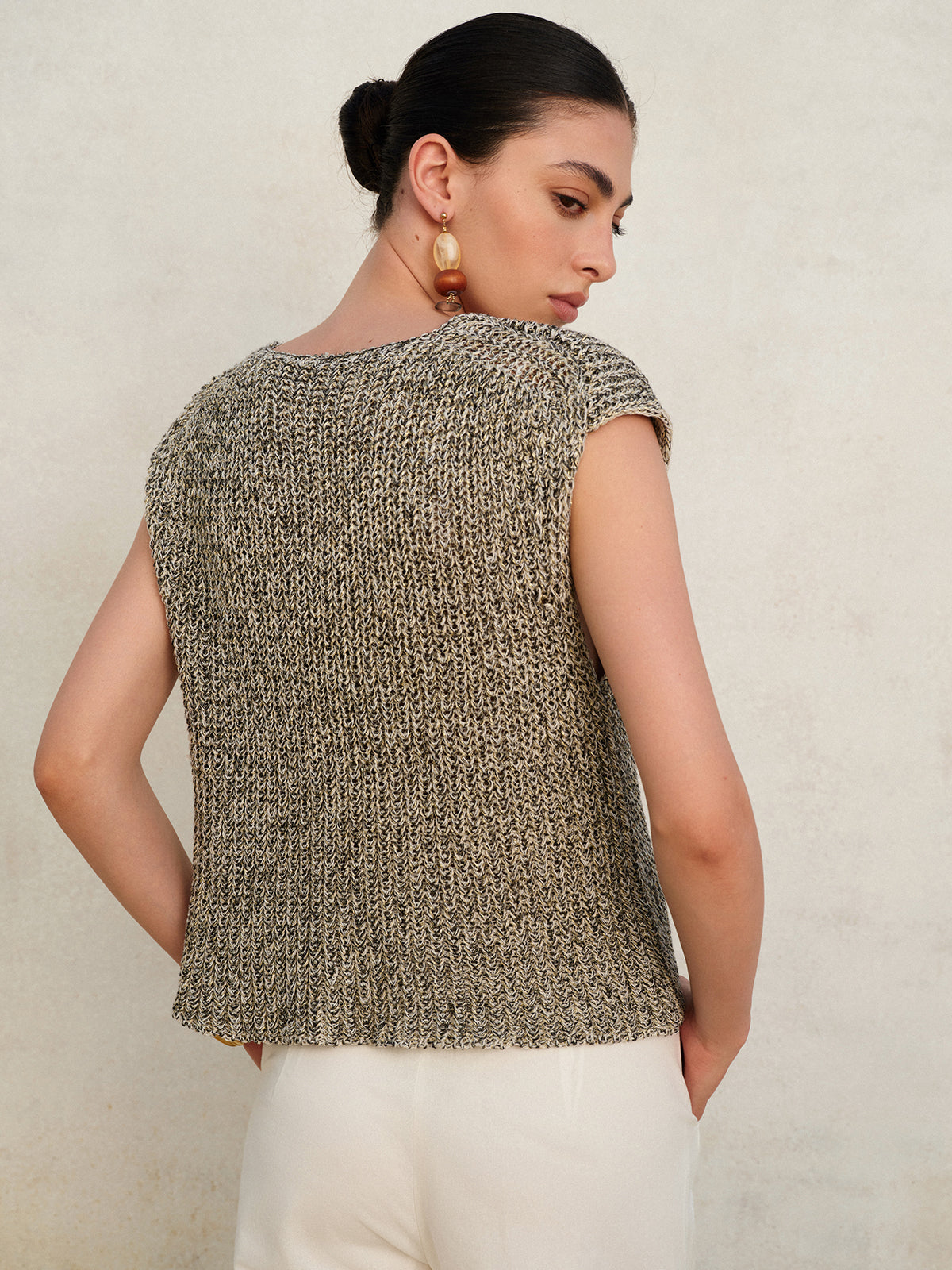 Gilet Sans Manches Femme Tricot Fermeture Boutonnée Coupe Courte