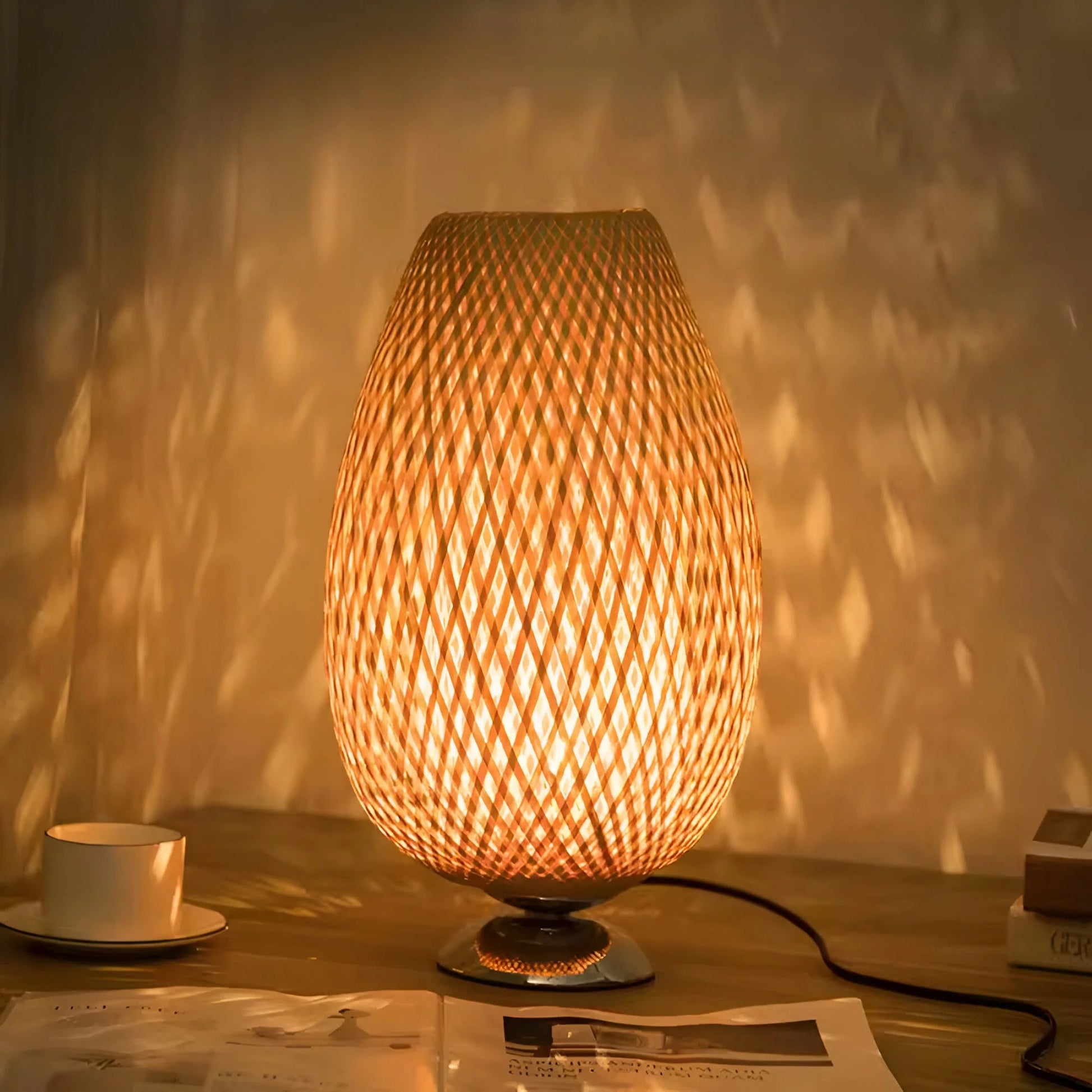 BambooGlow™ – Applique Murale Rattan Tissé Éclairage Doux Bohème