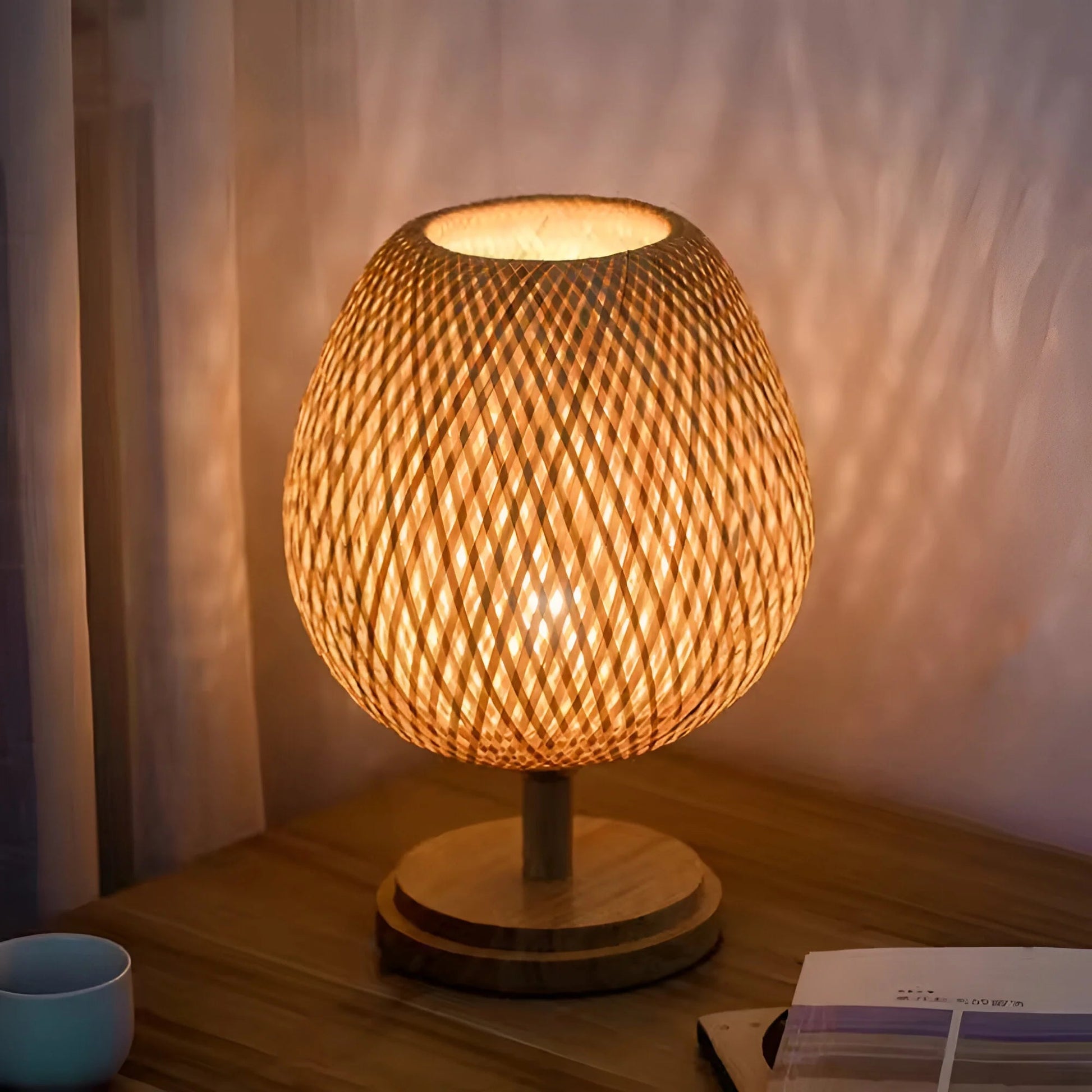 BambooGlow™ – Applique Murale Rattan Tissé Éclairage Doux Bohème
