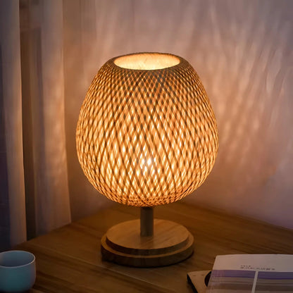 BambooGlow™ – Applique Murale Rattan Tissé Éclairage Doux Bohème