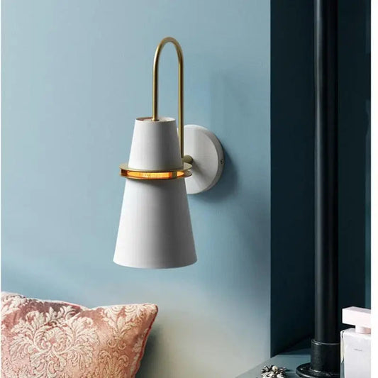 Blancia™ – Applique Murale LED Art Déco – Design Élégant Noir, Blanc & Bleu