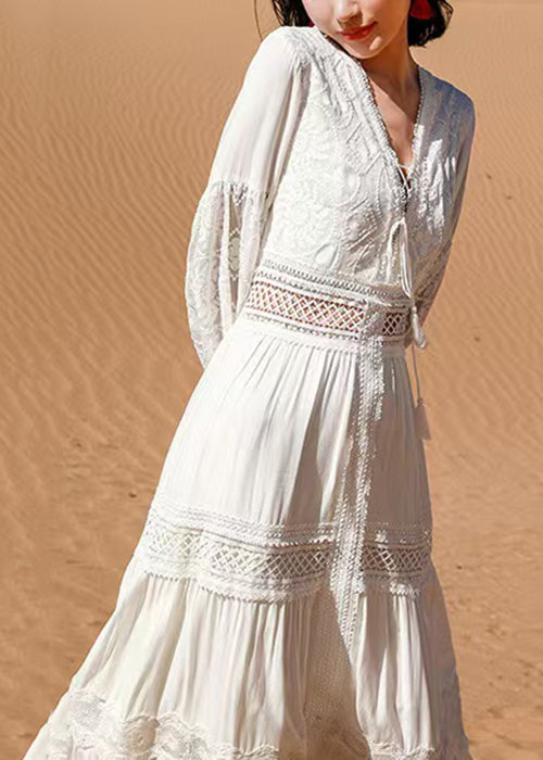 Robe longue romantique en dentelle blanche légère à manches amples - EasyApparels