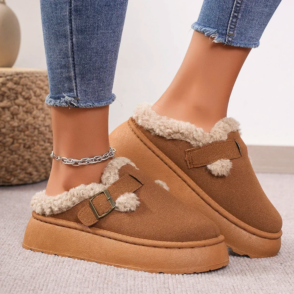 Bottes Hiver Femme Peluche Chaudes et Confortables
