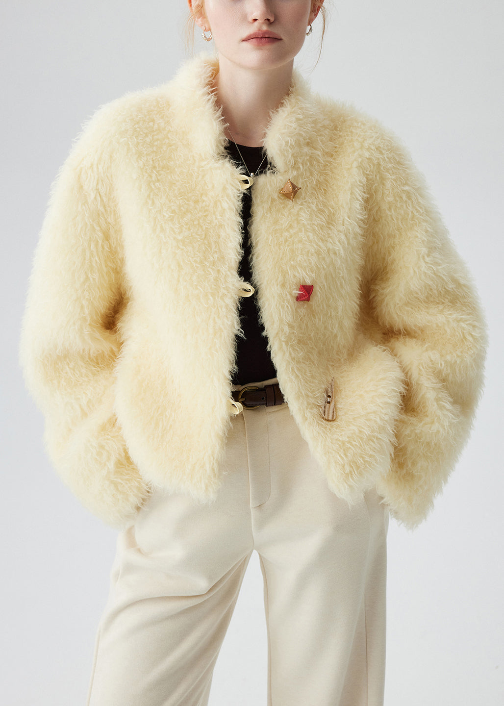 Manteau d'hiver jaune doux en laine épaisse à fermeture boutons - EasyApparels