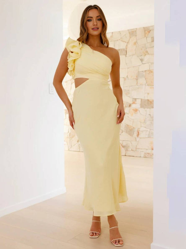Robe Bohème Sans Manches avec Découpe Élégante