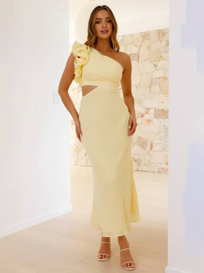 Robe Bohème Sans Manches avec Découpe Élégante
