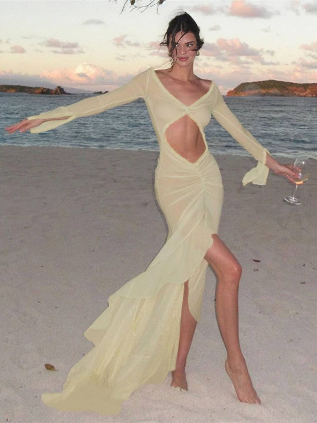 Robe de Plage Féminine - Robe Longue Plissée avec Décolleté en V et Manches Bouffantes - PanierRoyale