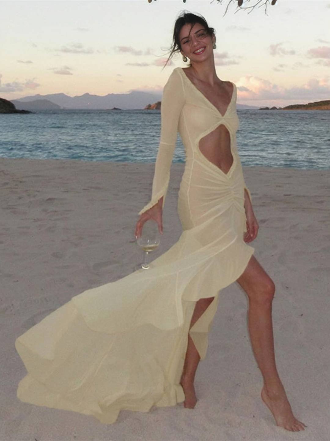 Robe de Plage Féminine - Robe Longue Plissée avec Décolleté en V et Manches Bouffantes