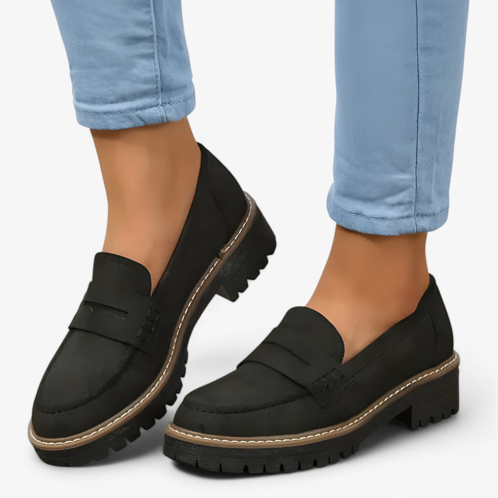 Mocassins Femmes à Talon Plat et Design Élégant - PanierRoyale