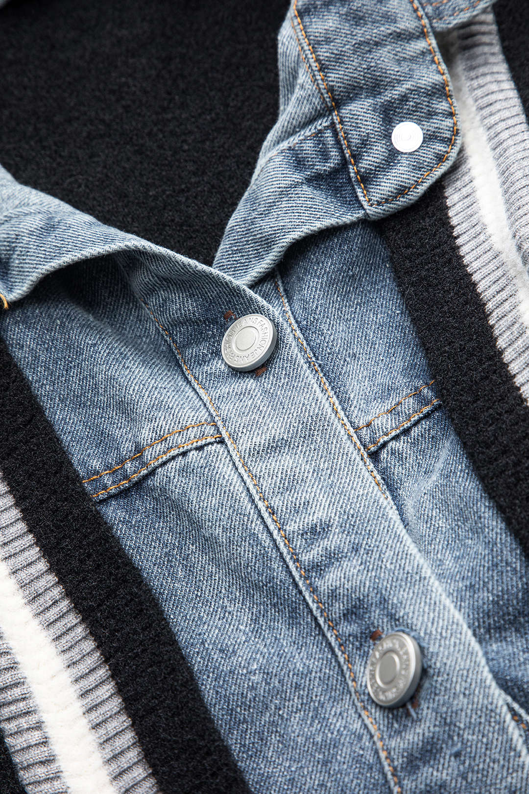 Cardigan Denim Mixte Élégant et Polyvalent