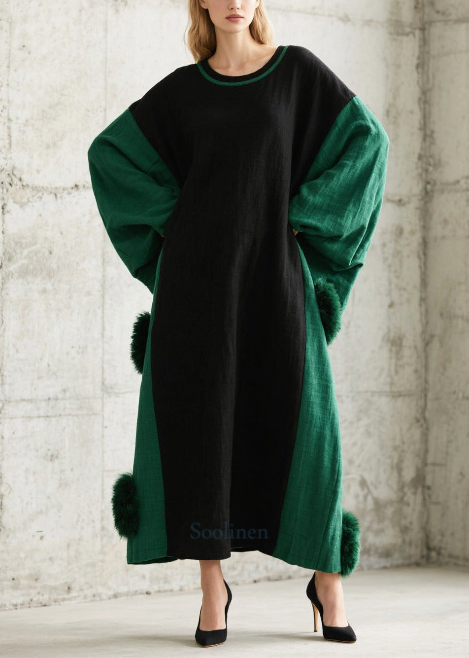 Robe décontractée noire oversize en patchwork à manches larges avec pompons doux - EasyApparels