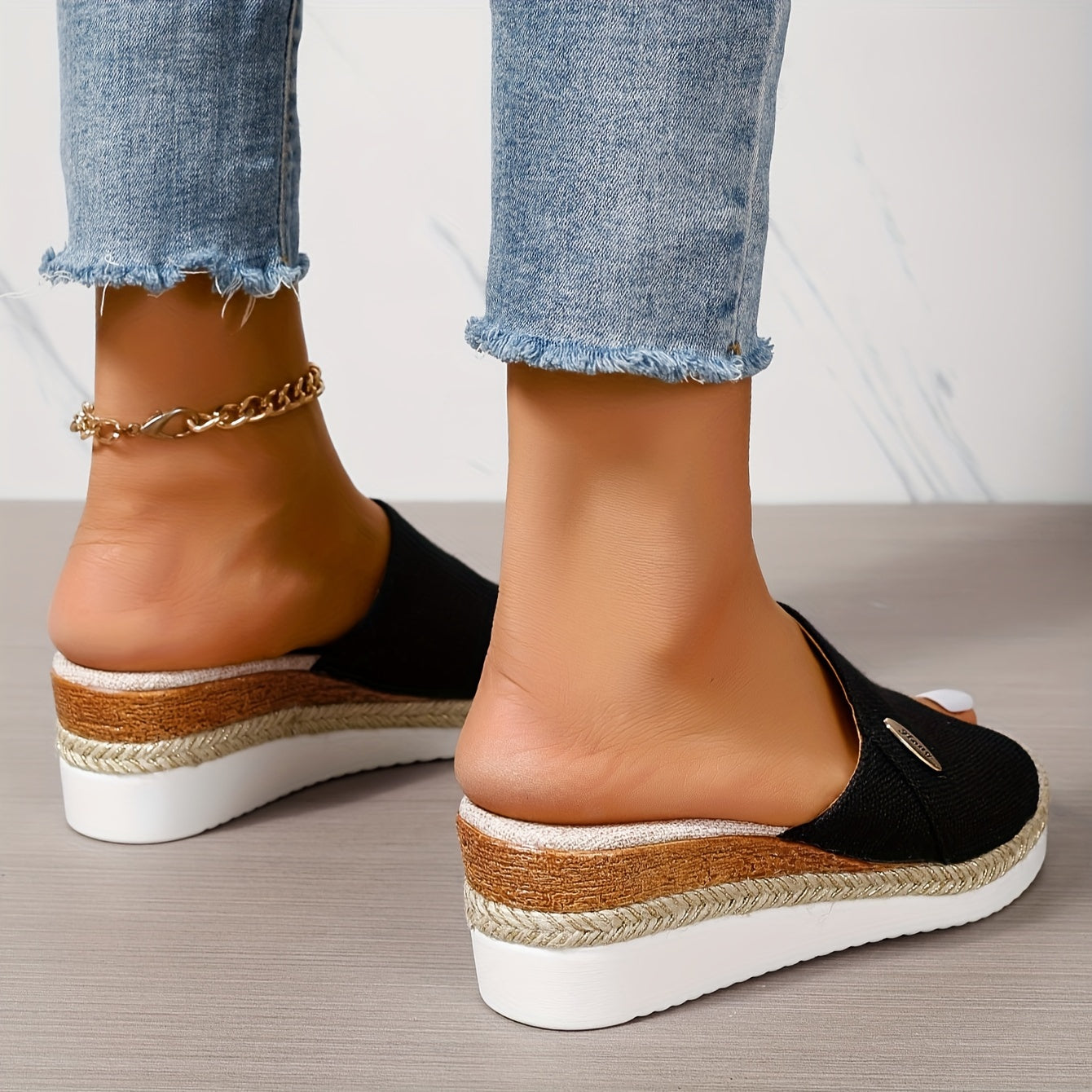 Celmiva™ – Sandales Femme Chic et Confortable à Talon Compensé & Plateforme Été